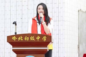 江南网站_江南（中国）集团陈文舒一行到湛江爱心助学