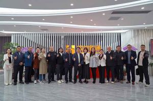 热烈欢迎新疆喀什人社局一行领导莅临江南网站_江南（中国）集团指导