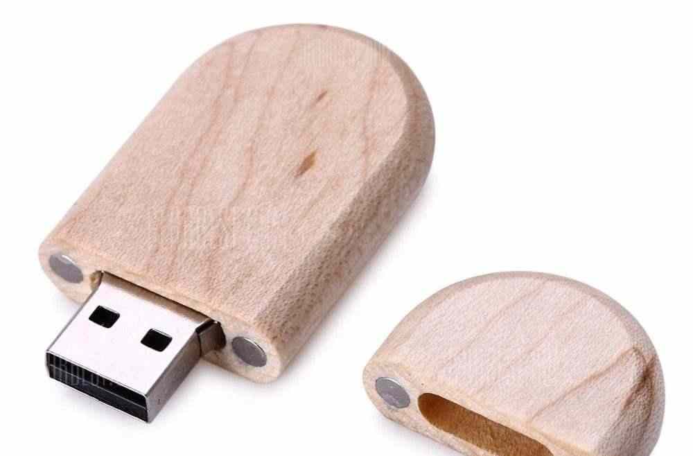 offertehitech-gearbest-Wood Style 8GB USB Memory Flash Drive Data Storage + Wooden Box